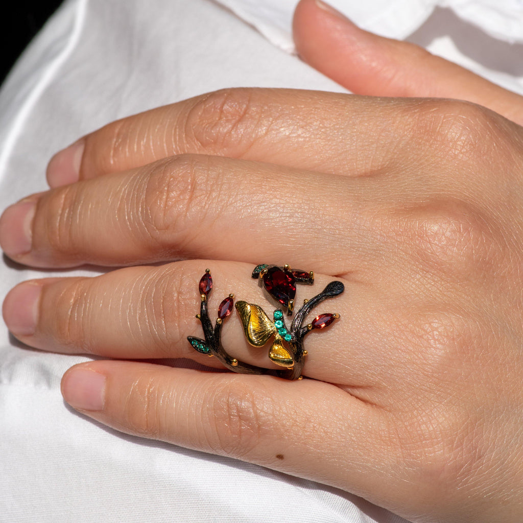 Silver "Monarch" Garnet Stone Ring - Heron & Swan