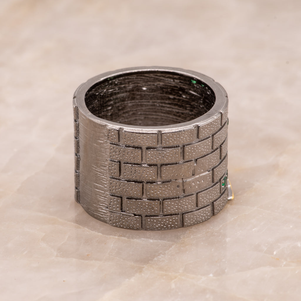 Orna Green Spinel Ring in Sterling Silver - Heron and Swan