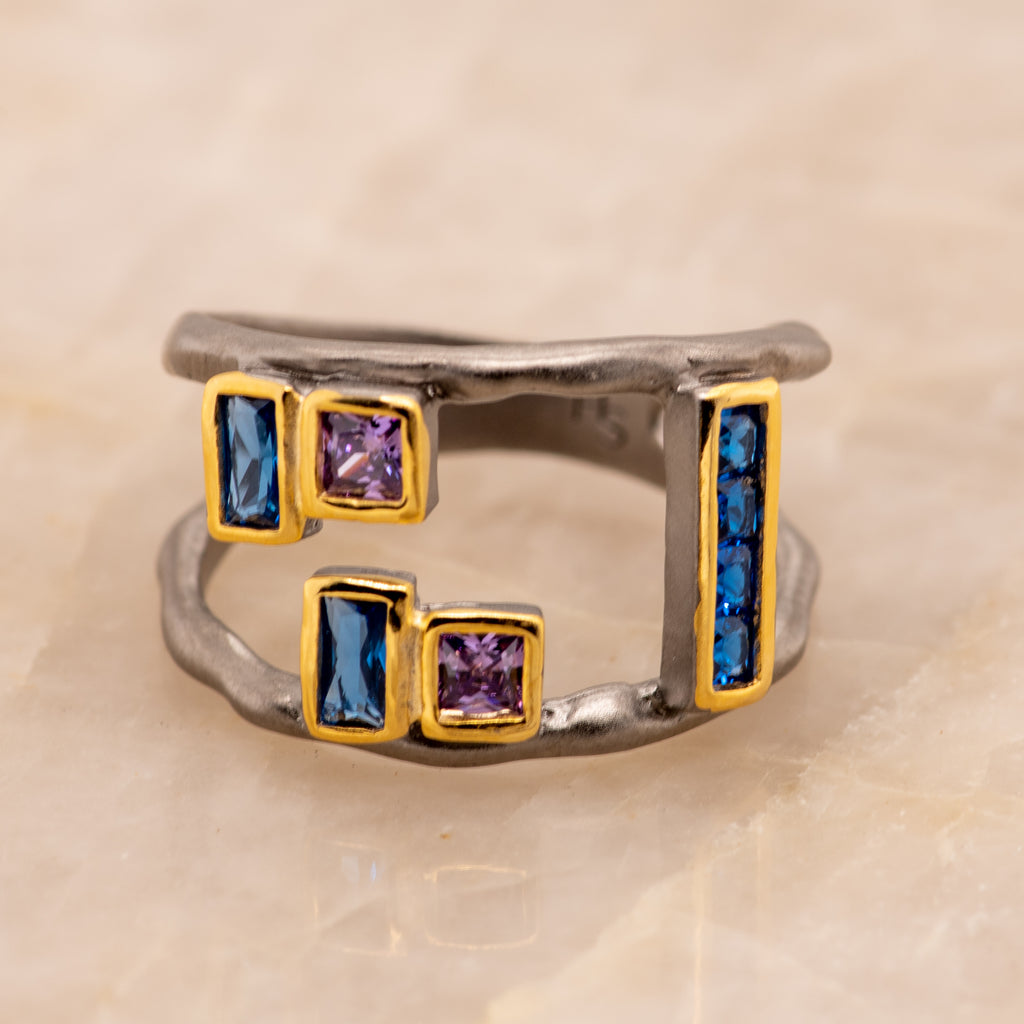 Araceli Blue Spinel Ring in Sterling Silver - Heron and Swan