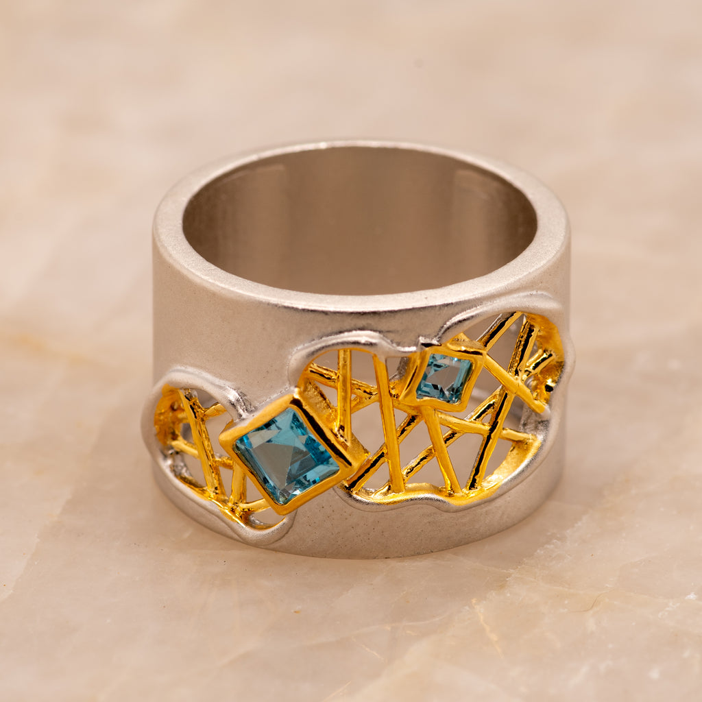 Talia Topaz Ring in Sterling Silver - Heron and Swan