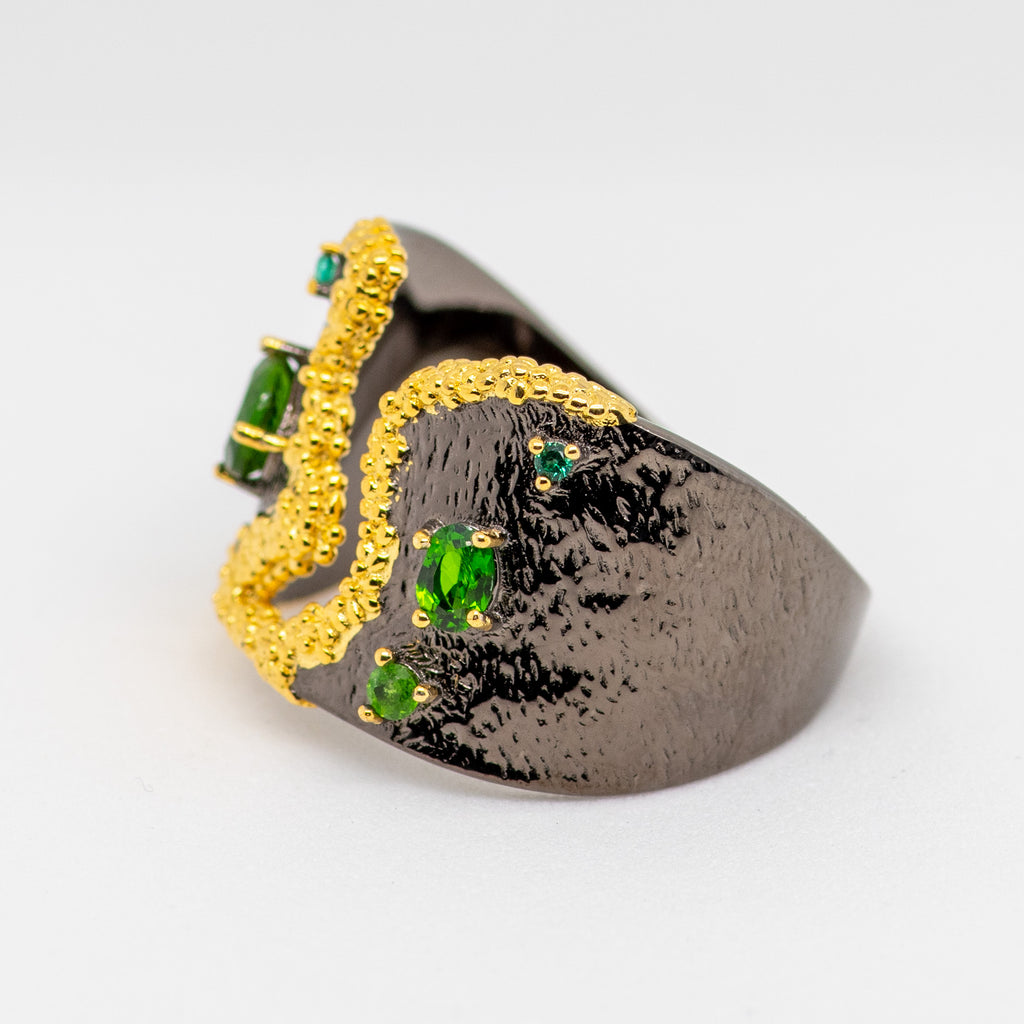 Ada Chrome Diopside Ring in Sterling Silver - Heron and Swan