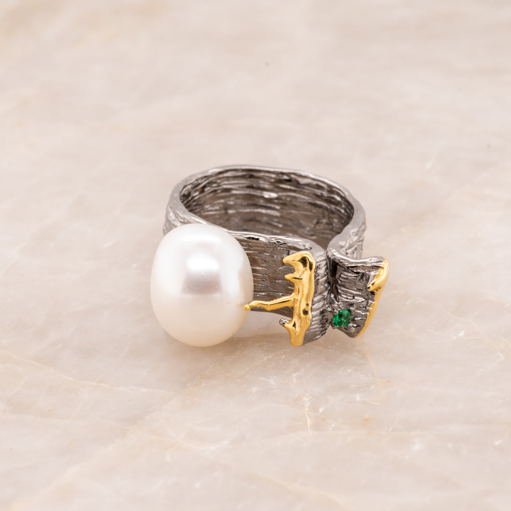 Irta Green Spinel Baroque Pearl Ring in Sterling Silver - Heron and Swan