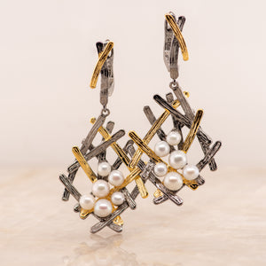Alba Freshwater Pearl Earrings in Sterling Silver - Heron and Swan