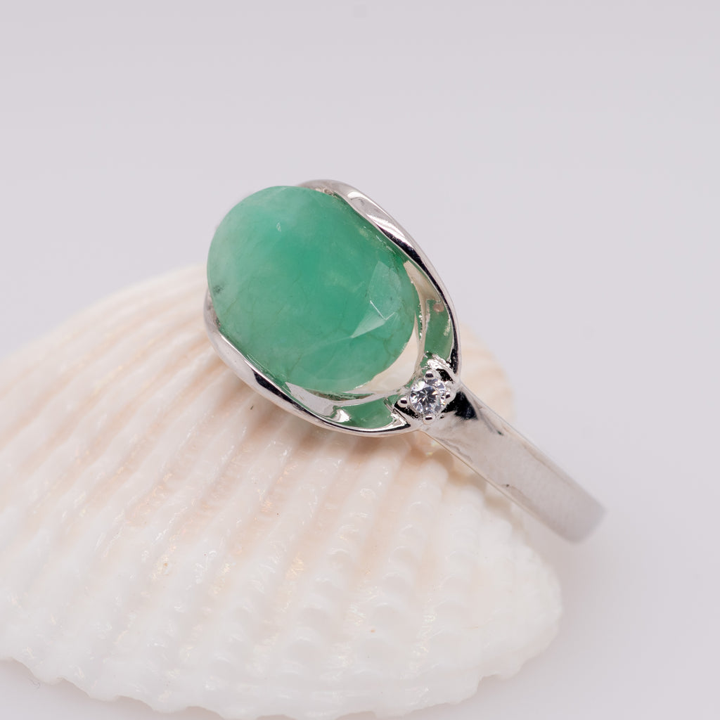 Okelani Emerald Ring in Sterling Silver - Heron and Swan
